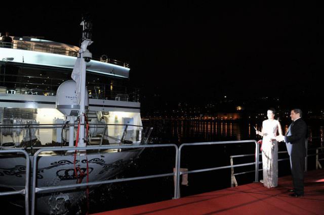 Actress Andie MacDowell christens Uniworld's new Queen Isabel in Porto, Portugal. Photo courtesy of Uniworld Boutique River Cruises