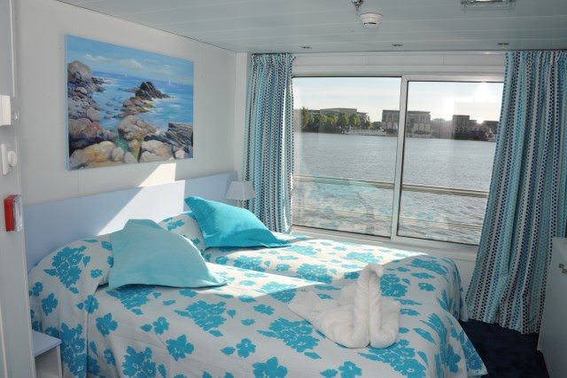 Staterooms aboard Cyrano de Bergerac are bright and fresh. Photo courtesy of CroisiEurope.
