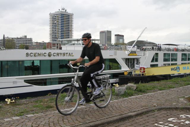 Rhine River Cruises, bicycling