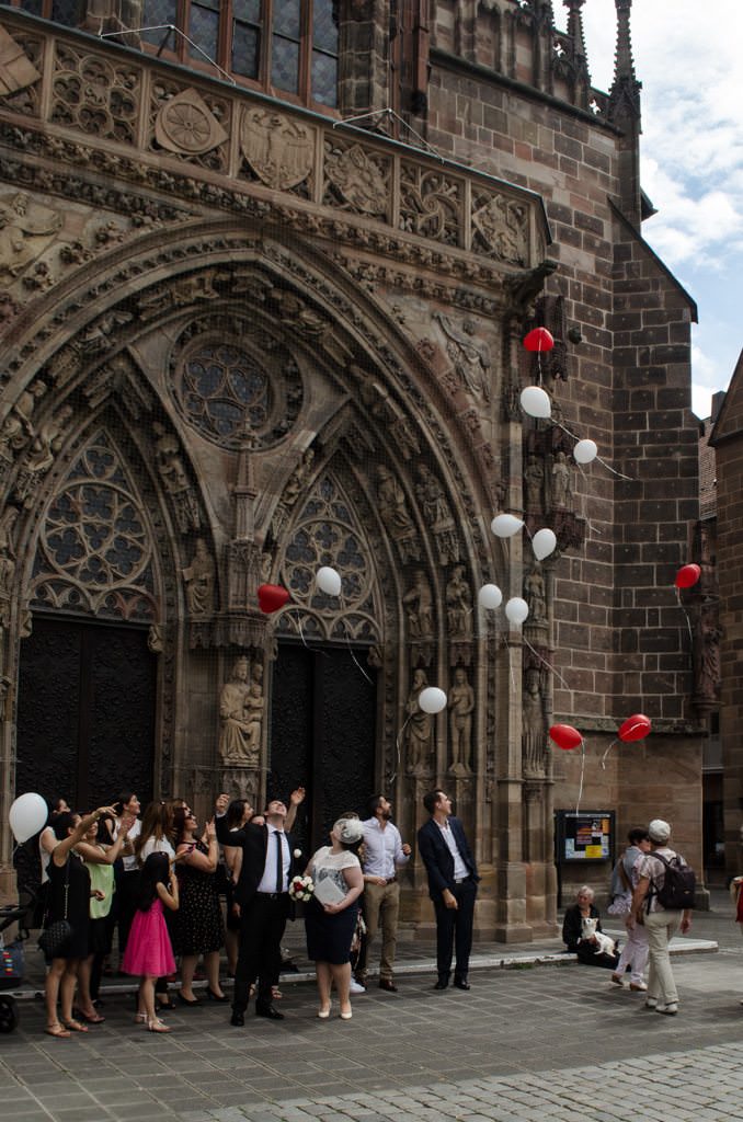 Back in the fresh air, a positive sign: another wedding party, this time in front of the Frauenkirche. Photo ©  2015 Aaron Saunders